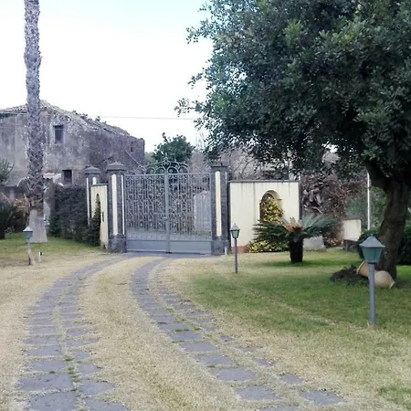 빌라 Casale Etna & Mare