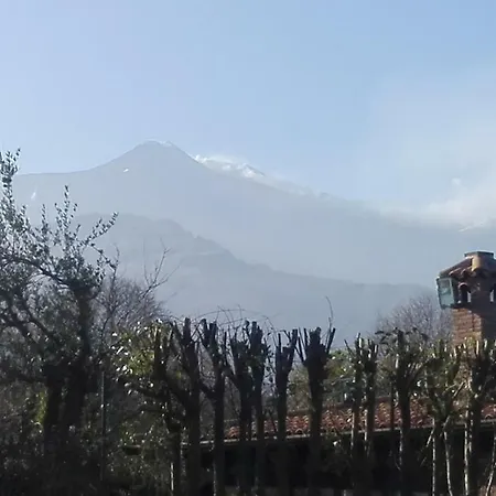 빌라 Casale Etna & Mare